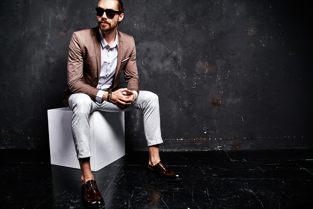 Jak nosić marynarkę: Casual vs formal.